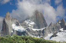 Mt. Fitz Roy - Intense Trekking Fitz Roy VFR - Patagonia Adventure Trip